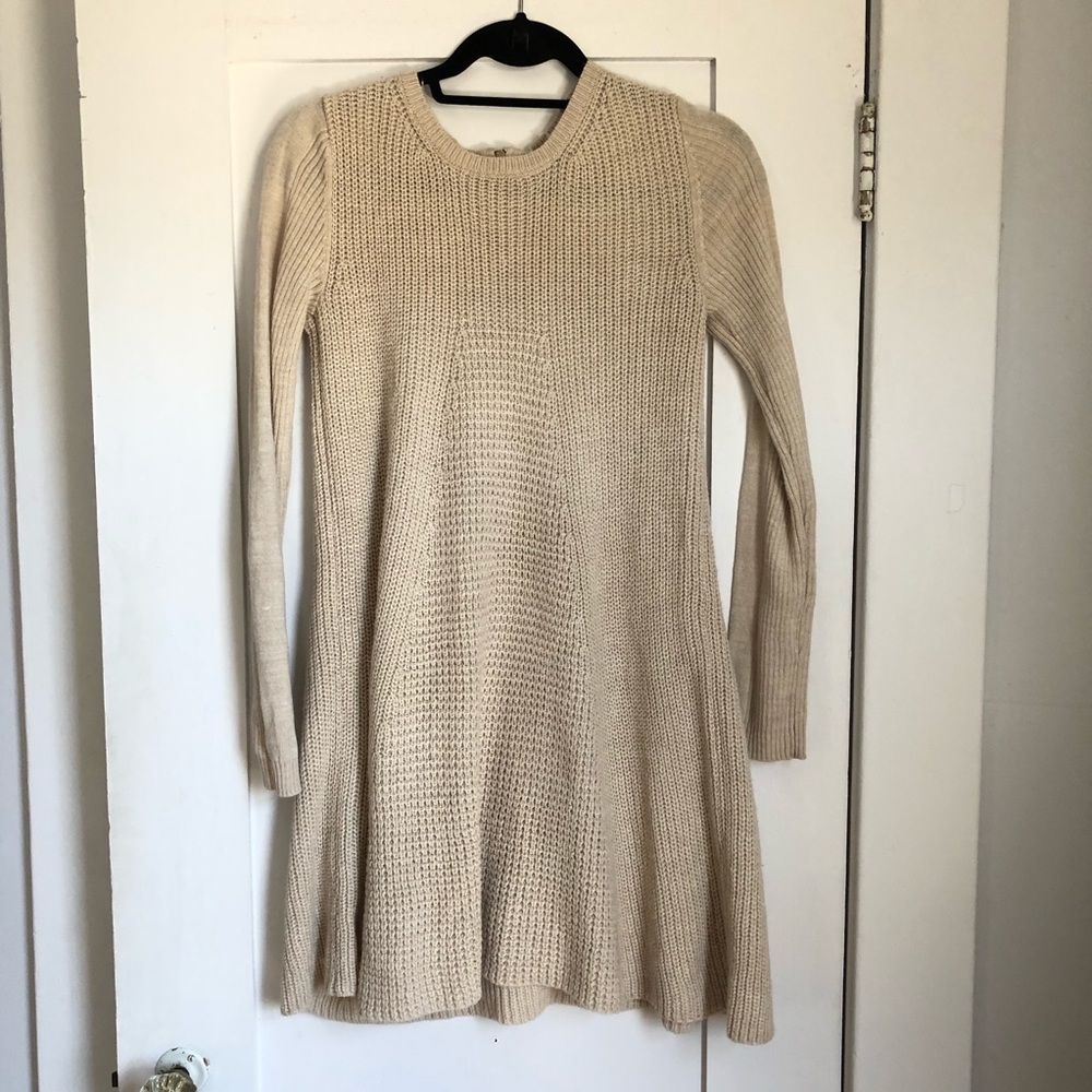 Romeo & Juliet Couture Beige Sweater Dress